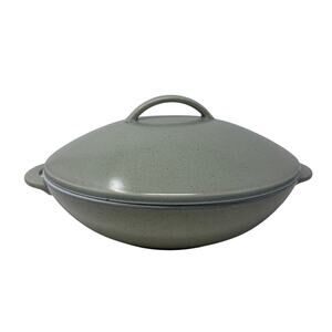 Calvin Klein The Khaki Collection Cargo 1.5 Qt Round Covered Casserole Dish Sage